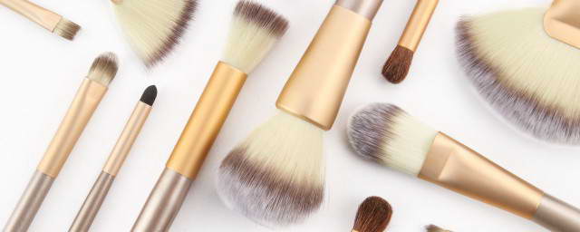 “秋冻”“贴秋膘”有讲究!专家回应秋季养生热门话题